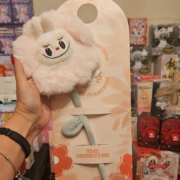 The Monsters Plush Flower Toy - Picture 1 of 2